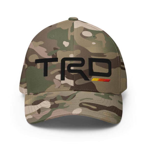 3D Puff Embroidered Fitted Closed-Back Structured Twill Cap